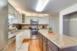 Cadiz Abode with Decks, Fire Pit, and Lake Access - 1