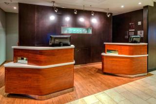 Courtyard by Marriott Alexandria - Alexandria - 8