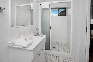 Mediterranean Style Apartment Close to the City 16 - Cairns - 7