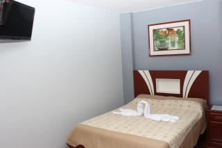 Hostal Las Fresas Lima Airport - 9