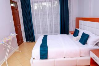 Luxe Furnished Apartments Unit 3 - 4