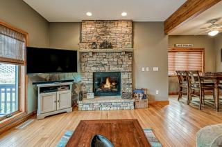 Roze Creek - McHenry - 2