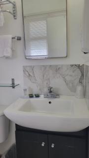 Lord Nelson Motel - Kingston - 2