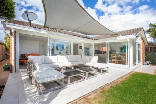 Karelda Pet Friendly Absolute Waterfront - Culburra Beach - 7