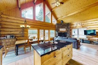 Ponderosa Log Cabin - Cle Elum - 2