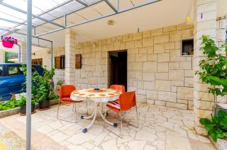 Apartments Vanja - Trogir - 2
