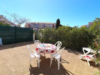 Appartement T2 Climatisé, Grande Terrasse, Piscine, Proche Plage, Idéal Famille - FR-1-307-232 - Le Grau-du-Roi - 9