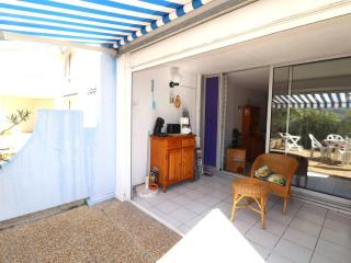 Appartement T2 Climatisé, Grande Terrasse, Piscine, Proche Plage, Idéal Famille - FR-1-307-232 - 7