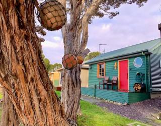 Salt Box Hideaway - Strahan - 9