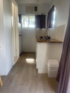 Bega Caravan Park - Bega - 6
