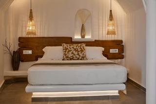 Allure Breeze Suites - Oia - 4