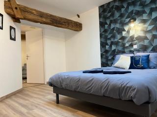 Girouette #3 étoiles #1 à 6 personnes #kingsize #netflix - - 9