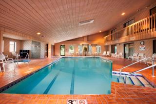 Ramada by Wyndham Wisconsin Dells I-90 - Wisconsin Dells - 0