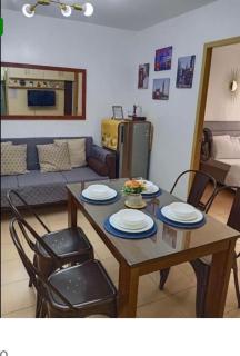 One spatial iloilo city two bedroom condo with free Netflix wifi pool and Gym - Iloilo - 9