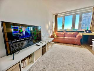 Super Apartament BROWN 2x Metro NOWY WiFi Netflix Spotify Panorama Miasta - Varsavia - 3