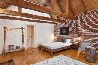 Casa Meburger 279 - - 4