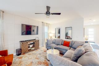 The Quintessential Florida Retreat - Kissimmee - 4