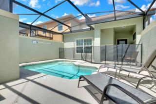 Amazing 5BD and 4BH 6 miles from Disney - 5