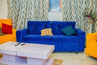 Beautiful 2-Bed With 24hrs Power Supply & Unlimited Internet - 2