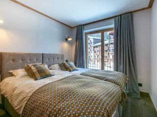 Luxueux 4 pièces avec balcon, cheminée et services conciergerie à Val-d'Isère - FR-1-694-65 - Val-d'Isère - 3