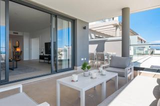 Seaview apartment with heated pool by Costarentals - Ref M21 - Estepona - 2