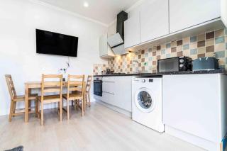 Beautiful flat with free parking - 5