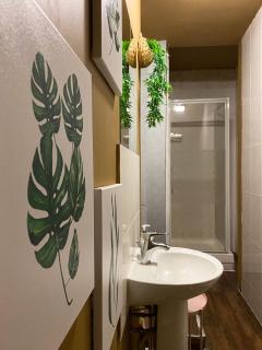 Holland Road Stays - London - 6
