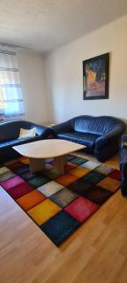 Eigener Eingang, 1-Zimmer mit Bett und große Wohnküche mit Schlafcouch - Oberhausen - 2