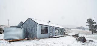 Tinkersfield's Field Houses - Crackenback - 5