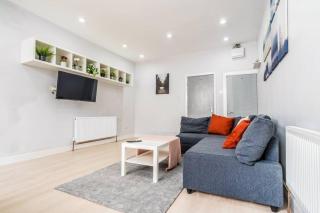 Lavish 2- bedroom Flat with Free Parking - Birmingham - 9