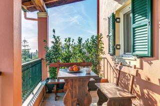 Linia House Corfu - Línia - 6