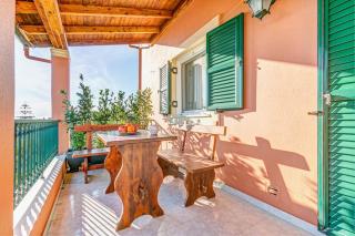 Linia House Corfu - Línia - 0