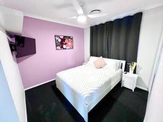 Plantation Retreat 4 Bedroom Modern Home - 5