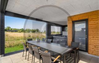Awesome Home In Løgstrup With Kitchen - 8