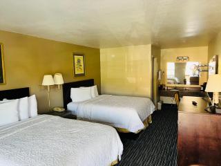 Alpine Valley Inn - Helen - 1