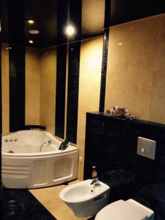 Triplex jacuzzi apartment - 6