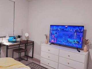 Luxe & cozy 3Beds,2rooms,EV Gym Near Beaches&Downtown WPB - 6