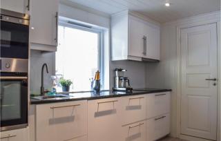 Stunning Home In Førde I Hordaland - - 7