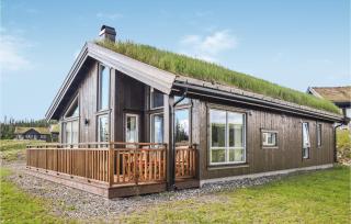 Awesome Home In Lillehammer With Sauna - Lillehammer - 0