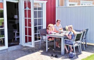 Holiday Home Strandg - Bro - 1