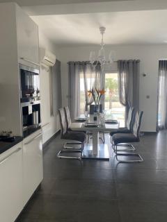 Amazing Villa with panoramic sea view - Paphos - 2