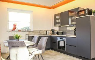 2 Bedroom Gorgeous Apartment In Burgen - Burgen - 6