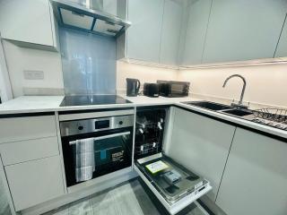 Hemel Apartments - Home Away - Hemel Hempstead - 4