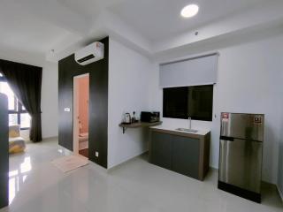 Meridin Medini Sovo, Iskandar Puteri, Johor - 3