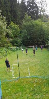 Roubenka Mlýn u skály Deštné v Orlických horách volné termíny 5 bytů - 6