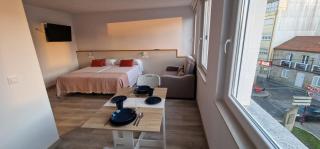 Estudios en Plaza Cabo da Vila centro Muxia - 2