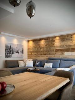 Spacious 3 Room Apartment - Family-Friendly - Central Leukerbad - Great Views - 0