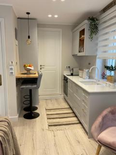 Biscoutsis old town studio - 3