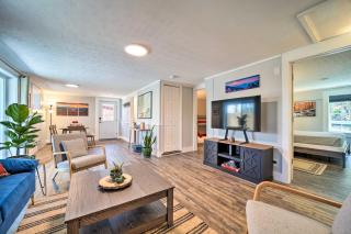 Multi-Unit Brevard Vacation Rental with Patio! - Brevard - 3