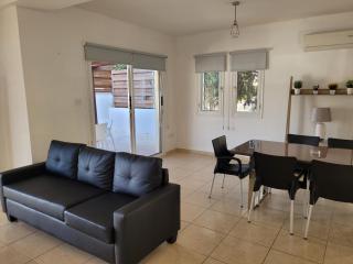 ELeAN VILLA - Paphos - 2